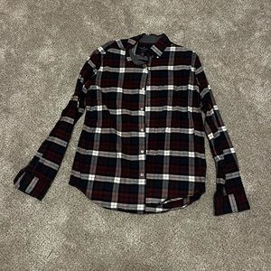 Men’s American Eagle button down